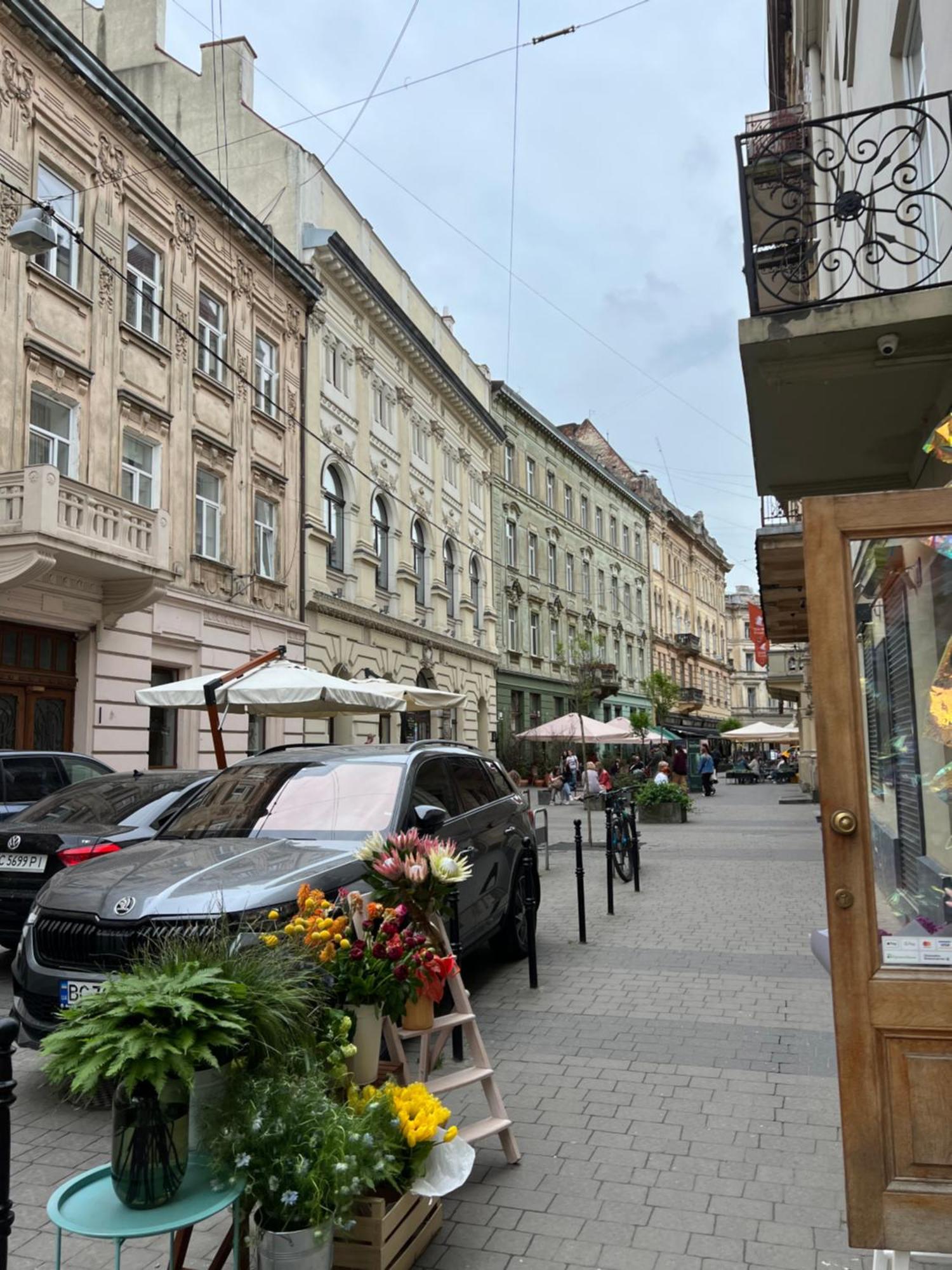 Art Studio Near Opera Theatre Lviv Kültér fotó